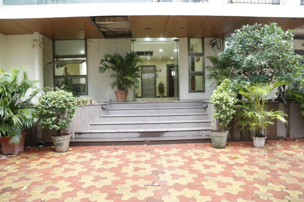 Fabhotel Sai Prasad Apartments Bombaim Exterior foto